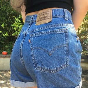 Levi’s Orange Tab 954 Shorts!
